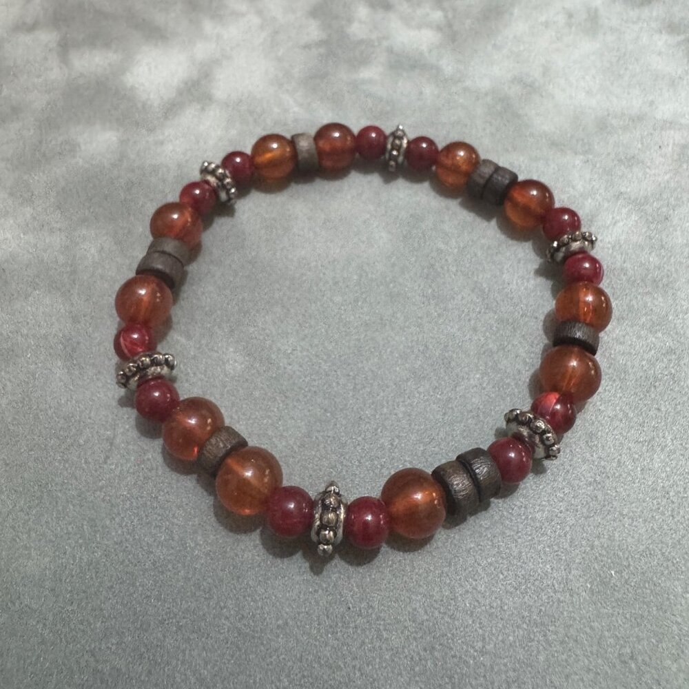 Beaded Stretch Bracelet Orange Red Brown Wooden Accents Silver Tone Spacers